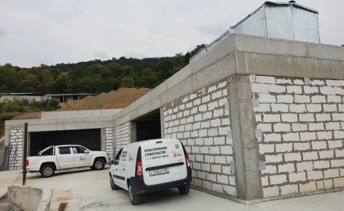 Car garage for 200 m2